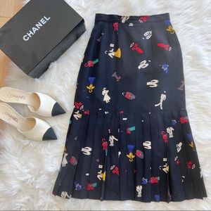 {chanel} iconic printed silk skirt with pleats